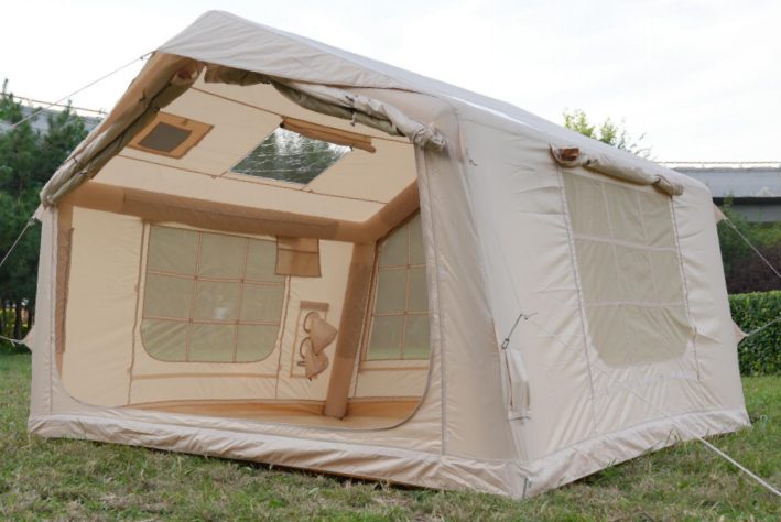 Tienda 8 m² · Puerta abatible + puerta en U · Dos claraboyas pequeñas (Oxford 420D)